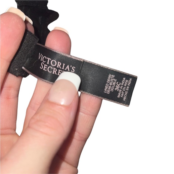 VICTORIA’S SECRET Black Lined Demi/Demi-Buste Double 36C - Picture 4 of 7